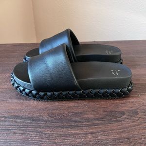 A New Day Black Braid Slides - Size 10